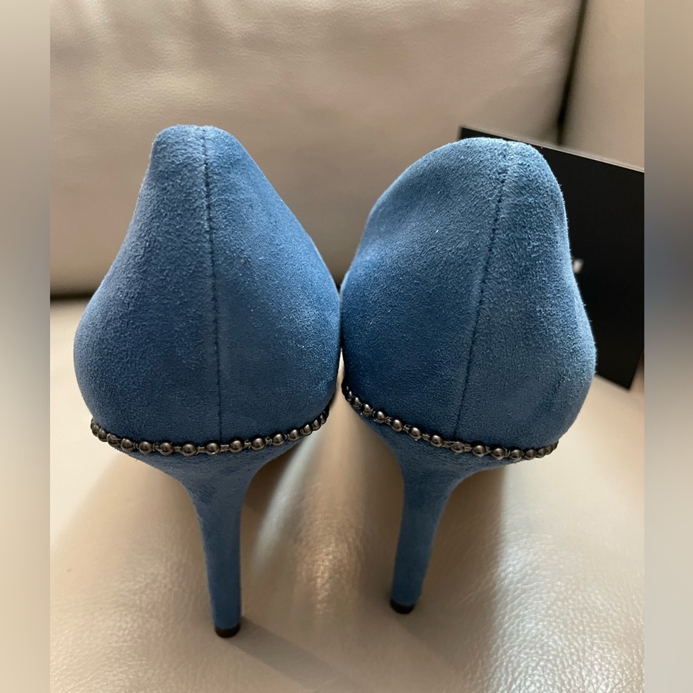 Coach RARE Blue Suade Waverly Beadchain Heels Sz.9 - Picture 2 of 5